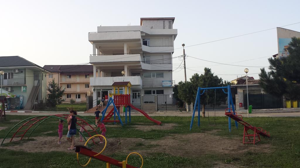 קוסטינסטי Villa Mar Bella מראה חיצוני תמונה