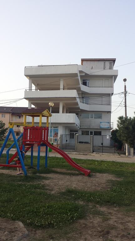 קוסטינסטי Villa Mar Bella מראה חיצוני תמונה