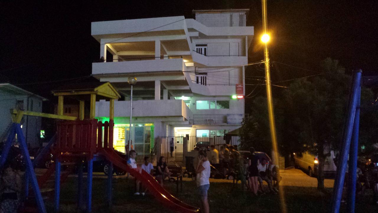 קוסטינסטי Villa Mar Bella מראה חיצוני תמונה